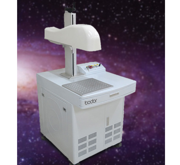 เครื่องแกะสลักโลหะ 