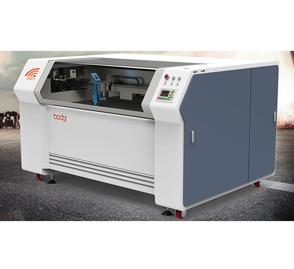 เครื่องตัดเลเซอร์ แบบโลหะและโลหะ