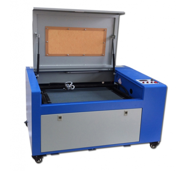 CO2  Laser Cutting Machine