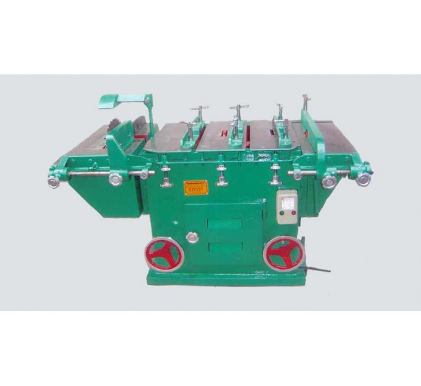 เครื่องผ่าไม้ใหญ่