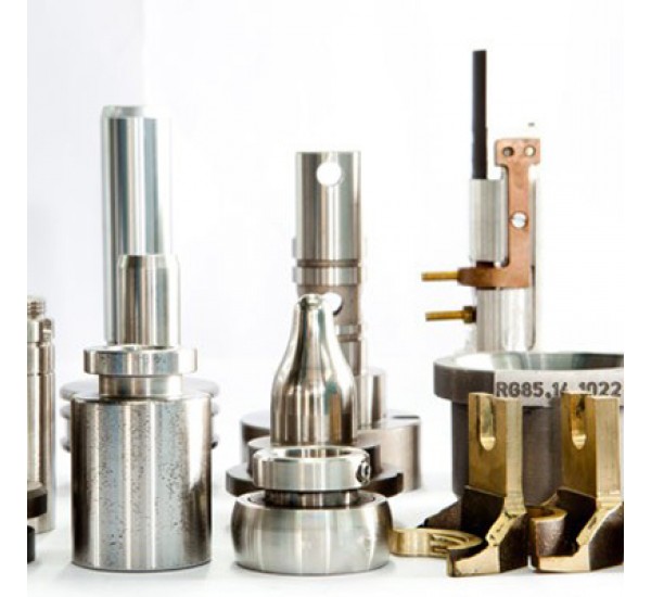 อุปกรณ์งานช่างและเครื่องจักร