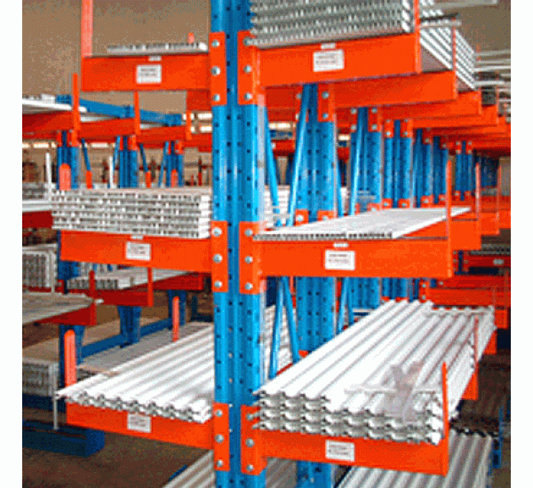 ชั้นวางสินค้า Cantilever Rack