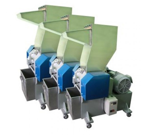 เครื่องบดพลาสติก (Crusher)