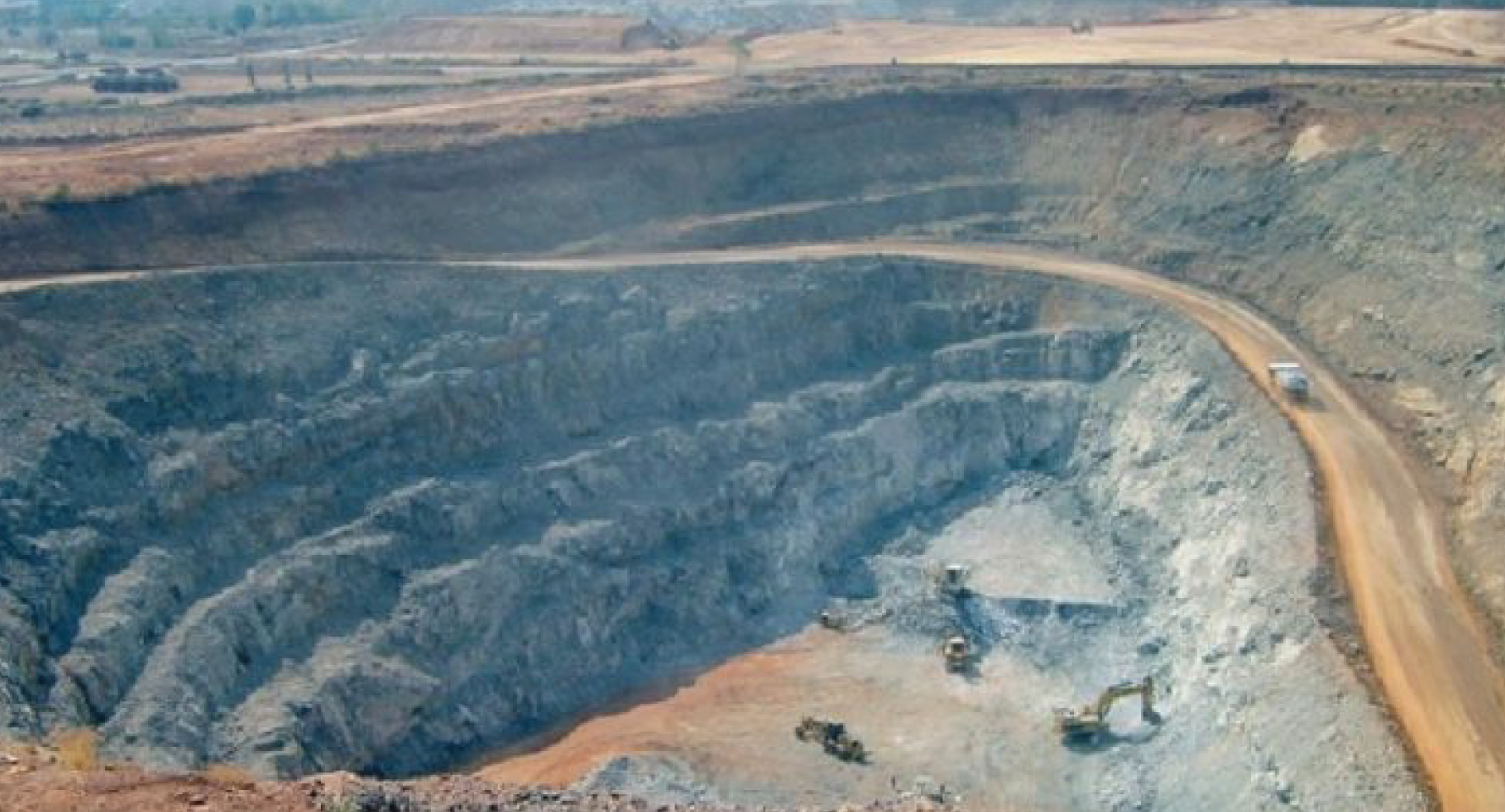 เหมืองทองอัคราได้รับใบอนุญาตเปิดดำเนินการแล้ว